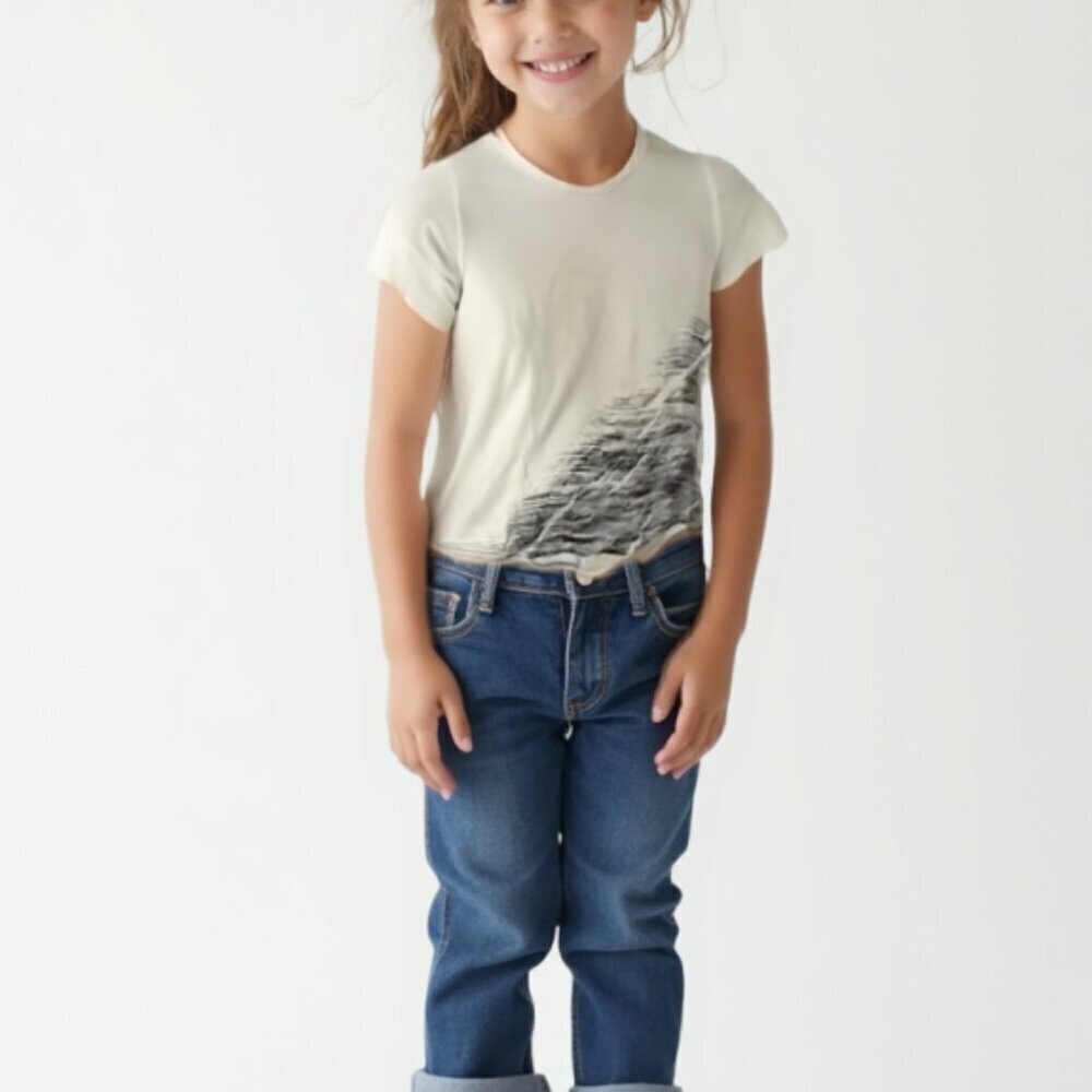 ❤️ Ivivva tee girl size 10 *stain